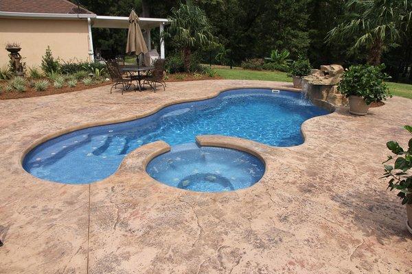 Dolphin Pools builds beautiful pools throughout NE Louisiana