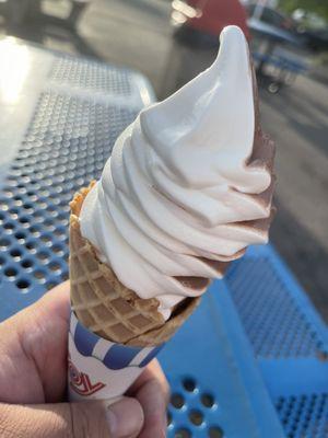 Soft serve cone