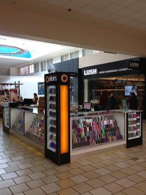 Located in the Maine Mall in the Macy's wing. Just down the hall from Apple in between Yankee candle and Brookstone.