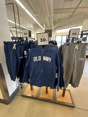 Old Navy standard hoodie 30% off