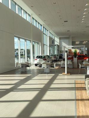 NEW VW Showroom