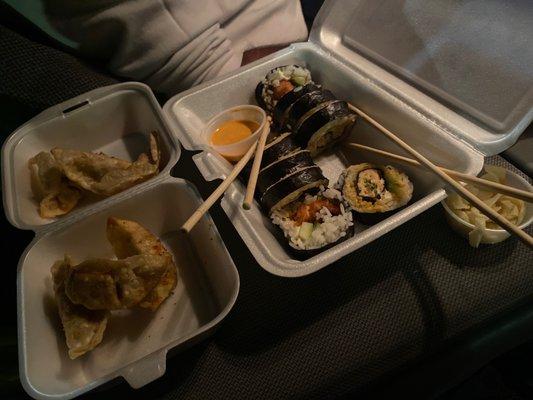 We got the Gyoza and fusion roll+cucumbers with spicy Mayo on the side!