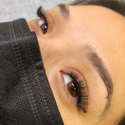 Volume lashes