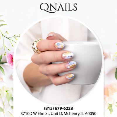 Flutter into the new day with butterfly wing nails, showcasing vibrant colors and delicate patterns. Embrace the beauty of transformation.