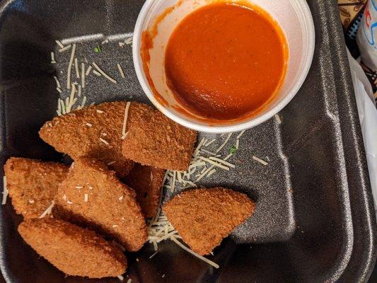 Mozzarella Wedges with Marinara sauce