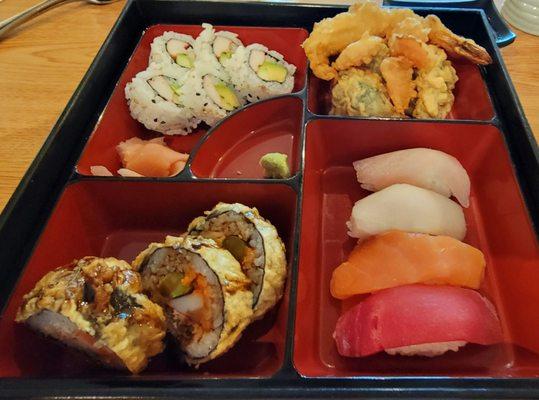 Shrimp tempura and sushimi