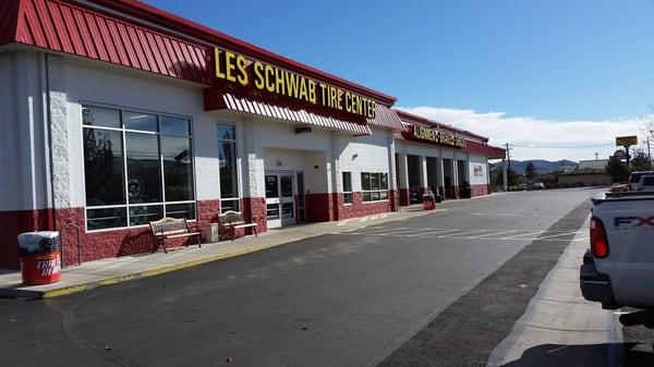 Les schwab