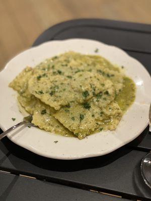 Ravioli with pesto