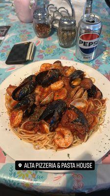 Seafood Diavola