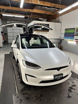 Tesla X Plaid