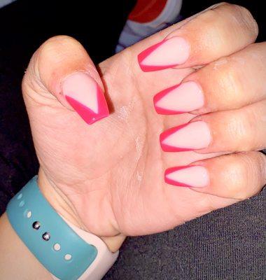 Luxy Nails Salon