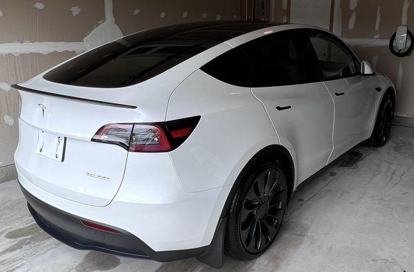 Ducky Detailing - Tesla Model Y - Graphene Ceramic Coating