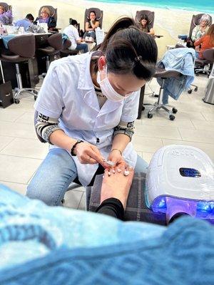 Mimi the best pedicure technician