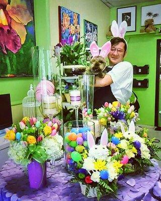 We are Hopping Ready at Absolutely Beautiful Flowers with #easterflowers stop by and see The #easterbunny  www.absolutelybeautiful.us