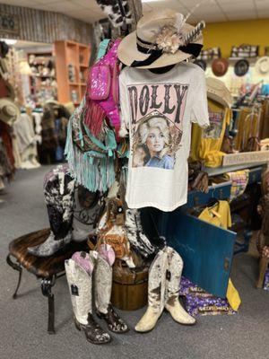 Dolly Shirts,  Amazing Boots