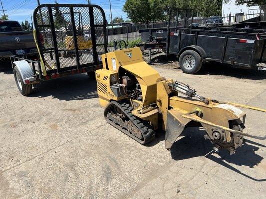 Stump grinder with trailer.  Joy stick operation.