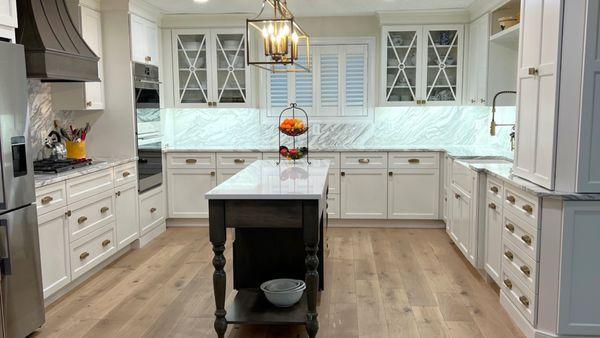 Custom Kitchen Cabinetry