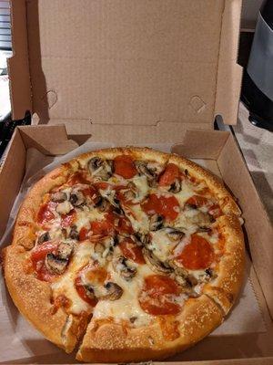 Pepperoni, mushroom, and onion (small)