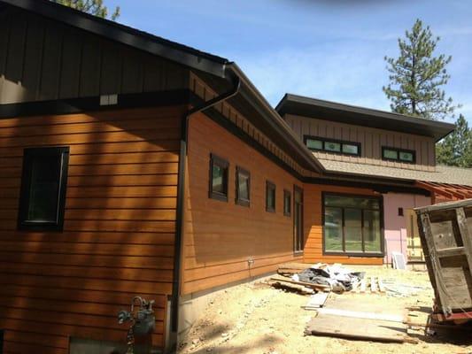 Beautiful home with matching gutters and downspouts.