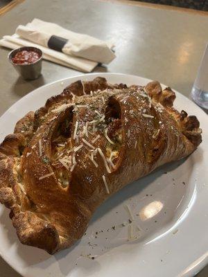 Deluxe Calzone