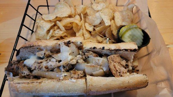 Chicken Cheesesteak w/ Kettle Chips: Surprisingly filling; Liked the toasted hoagie roll