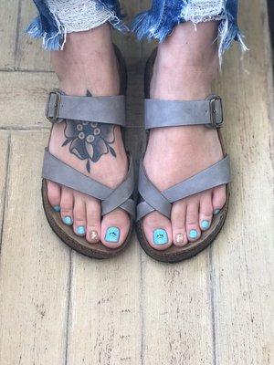 Nail art on feet!