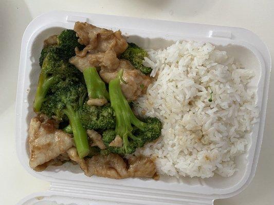 Chicken and broccoli lunch special (I requested white rice, usually comes with fried rice)