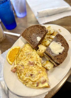 polski omelette ($13)