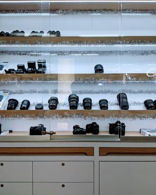 Nikon lens shelf selection