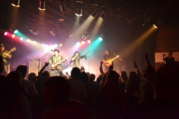 Rosie Soul & the Rock N Roll Cowboys on stage at a Thursday show in the 2012 season.