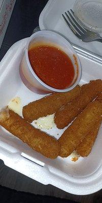 Cheeseless sticks... missing 1 menu says supposed to be 6 ct