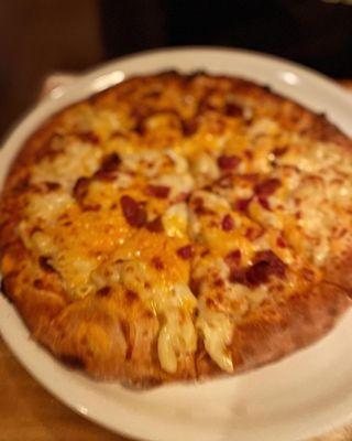 Mac N Cheese Pizza