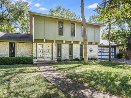 Mid Century Modern original owner in South Austin magical Castlewood Forest.