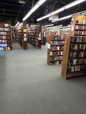 Gardner's Used Books & Music