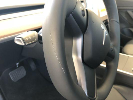 Telsa Model 3 leather st wheel scratch