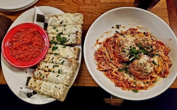 Spag & Cheese Bread