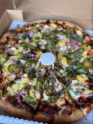 BBQ chicken pizza