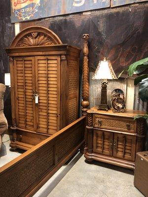 Beautiful bedroom set with a king bed, Armoire, nightstand, chest of drawers and dresser with mirror.