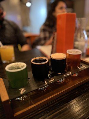 Craft beer Flight (4 x 5oz for $20)