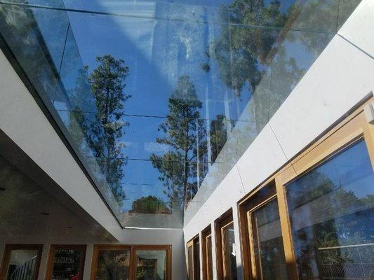 Tempered Clear Laminated Glass Ceiling