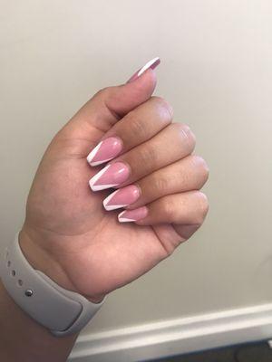 V Tip Nails