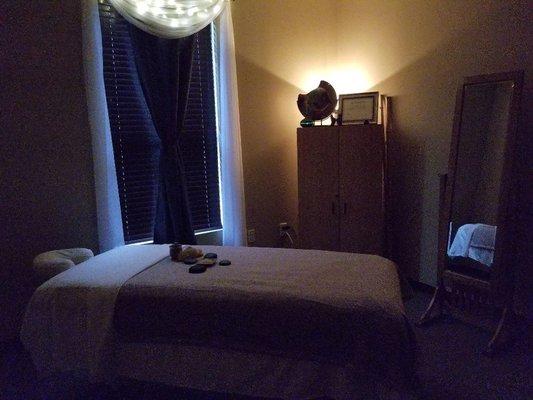 This is the treatment suite that is the heart beat of Knot Work Massage Therapy.