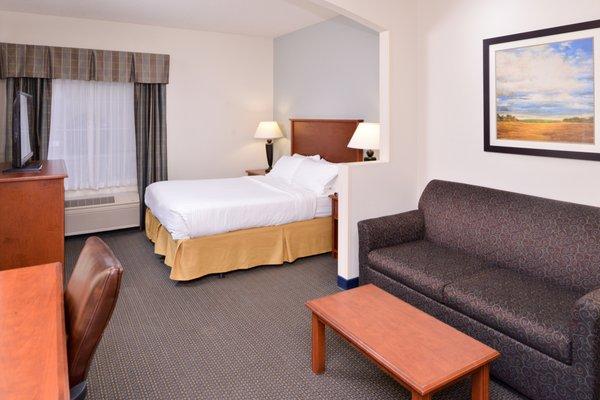 Holiday Inn Express & Suites Sioux Falls at Empire Mall, an IHG Hotel