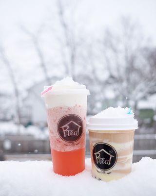 The best bubble tea of town, stawberry cheese and Puff milk tea