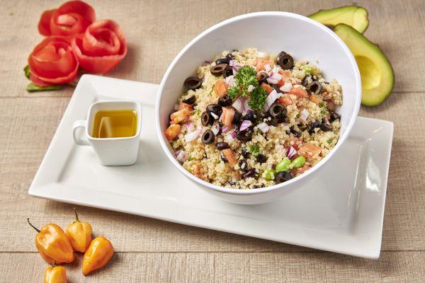 Super Quinoa Salad