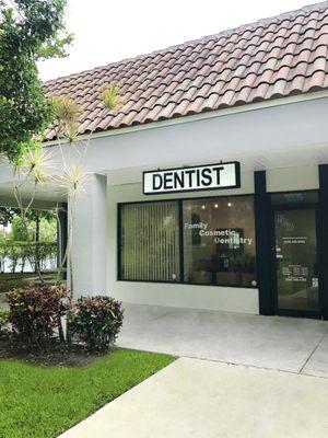 FAMILY COSMETIC DENTISTRY