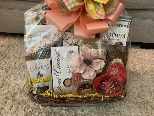 Design It Yourself Gift Baskets