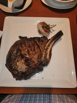 Cowboy Bone-In-Ribeye