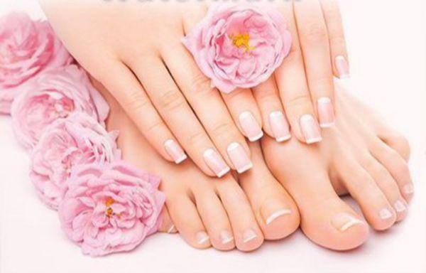 LET'S  THE NAILS  AND EYELAHES TELL YOUR BEAUTY  . PAMPER YOURSELF  . WHY NOT ??