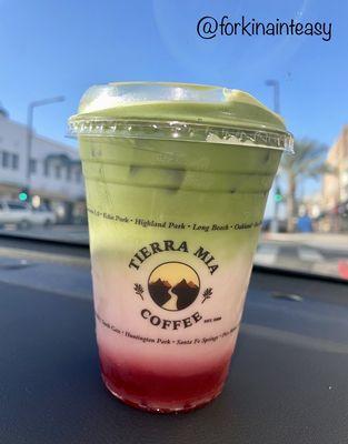 Iced Strawberry matcha